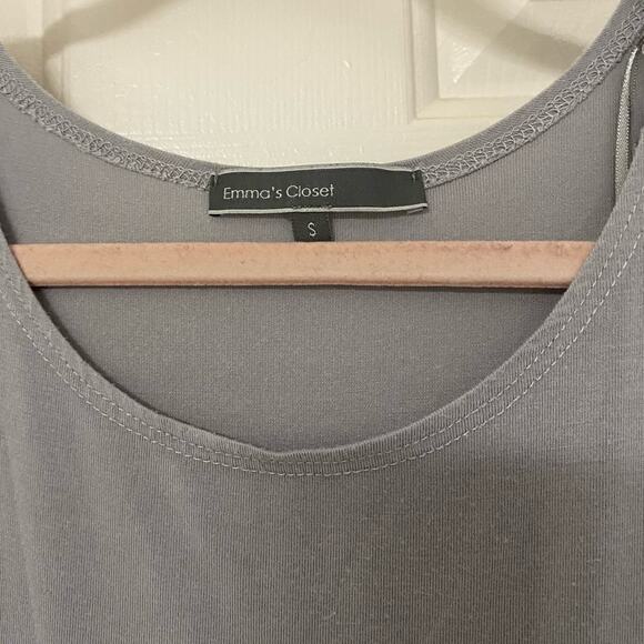 EMMA’S CLOSET • Long Sleeve Light Grey Piko Top - Picture 4 of 5